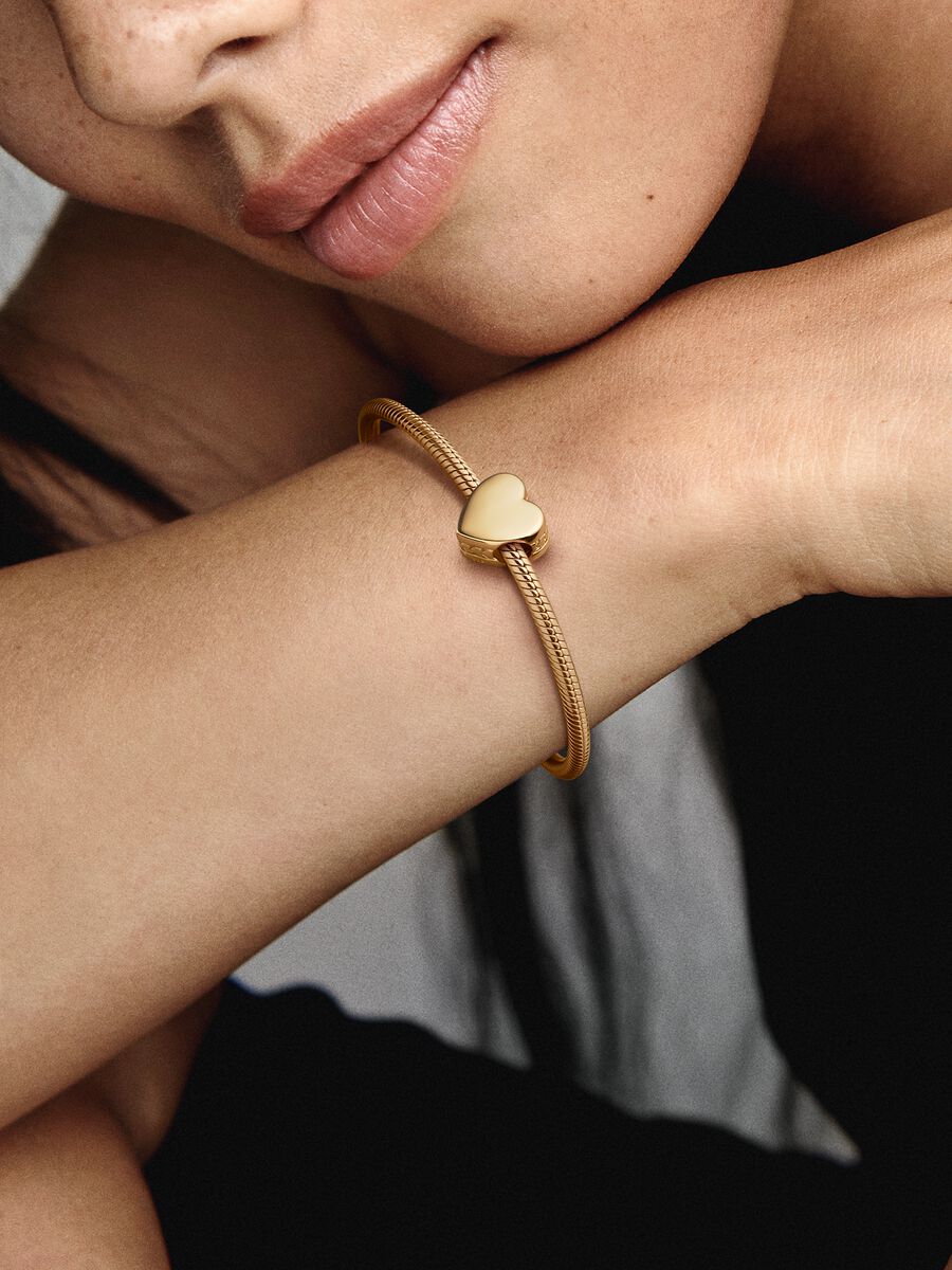 Engravable Heart Charm
14k gold plating