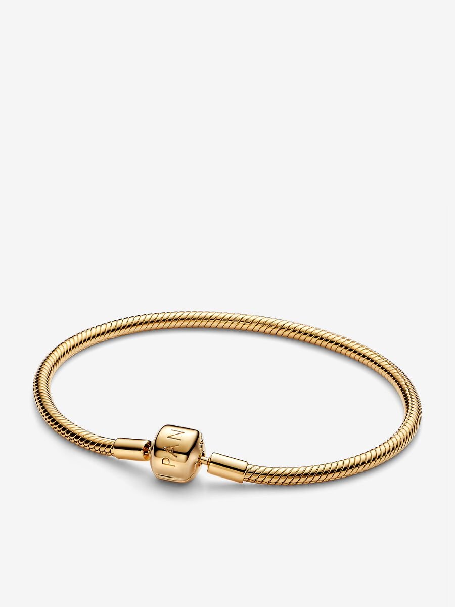 BE LOVE Engravable Heart Bracelet Set