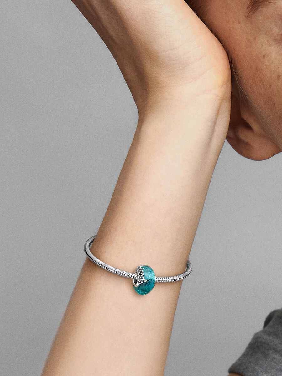 Faceted Murano Glass Friendship Charm
Sterling silver