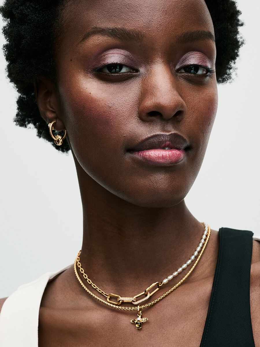 Studded Chain Necklace
14k gold plating