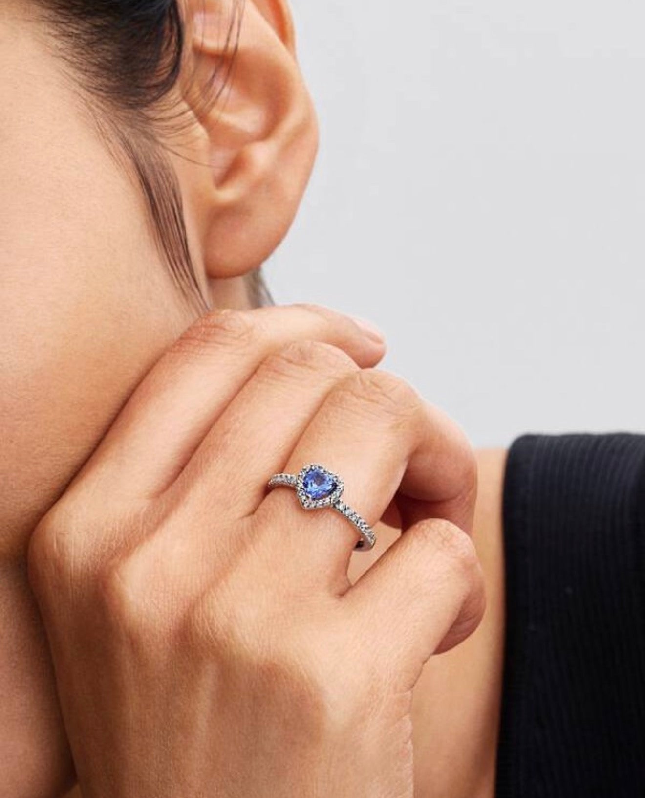 Sparkling Blue Elevated Heart Ring