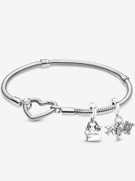 Jetsetters Charm Bracelet Set
