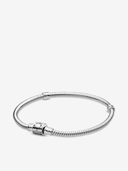BE LOVE Engravable Love Heart Charm Bracelet Set