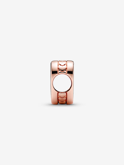 Engravable Heart Charm
14k rose gold plating