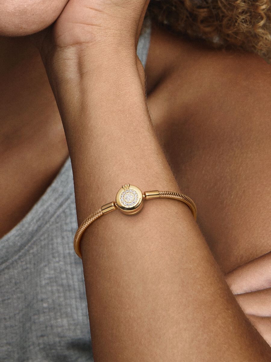 Pandora Moments Sparkling Crown O Snake Chain Bracelet