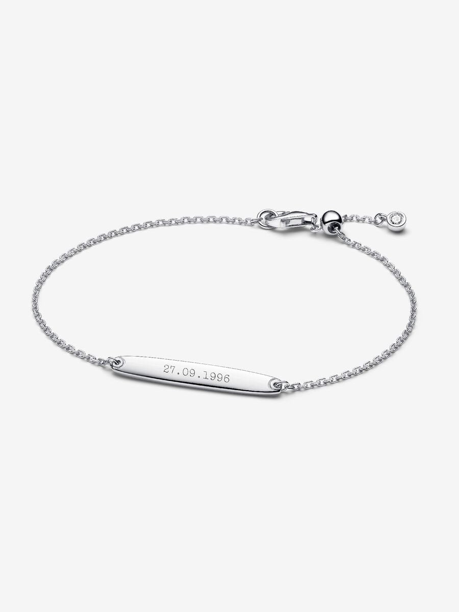 NEW | Engravable Bar Chain Bracelet
Sterling silver
