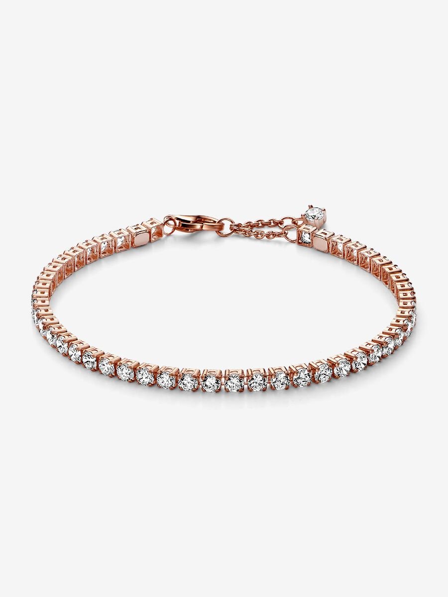 Sparkling Tennis Bracelet
14k rose gold plating