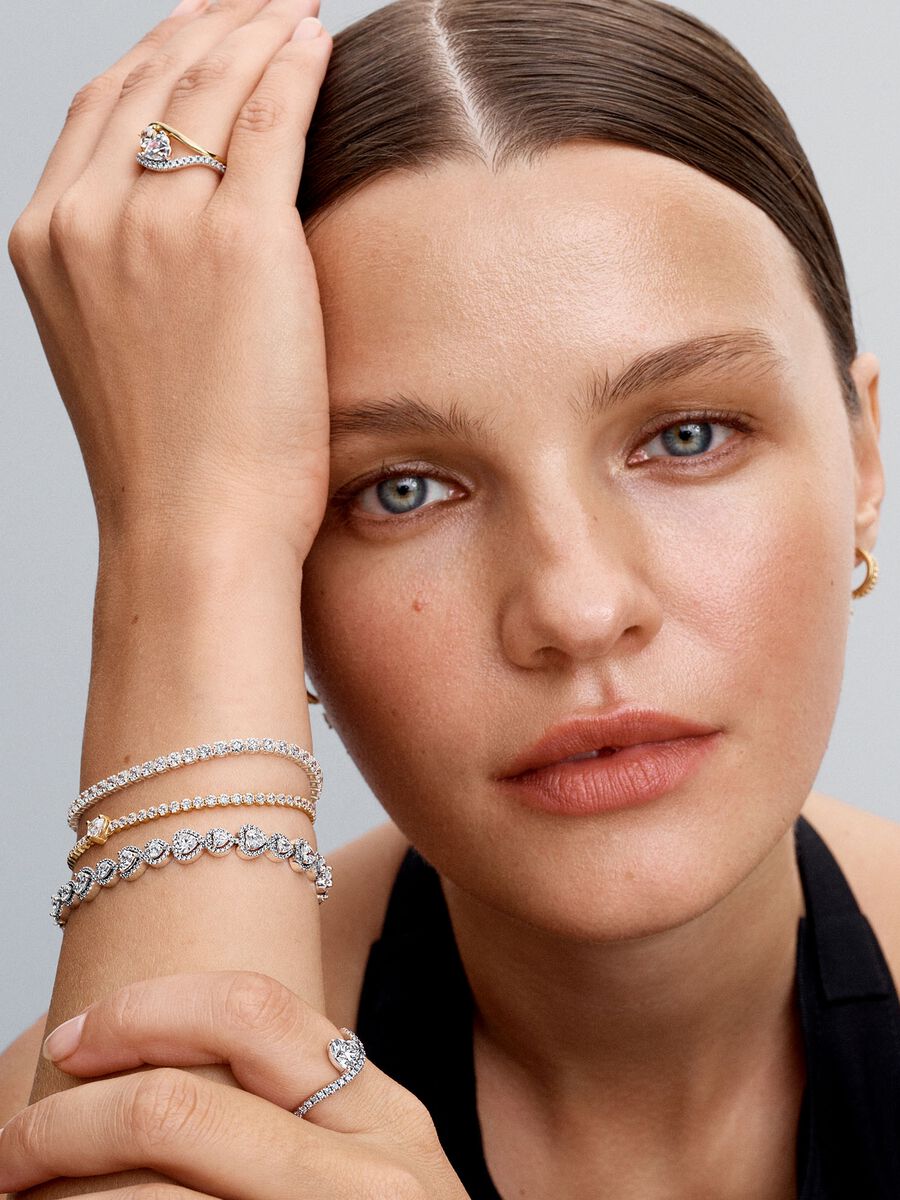 Halo Hearts Bracelet