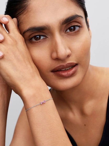 Bow Chain Bracelet
Sterling silver