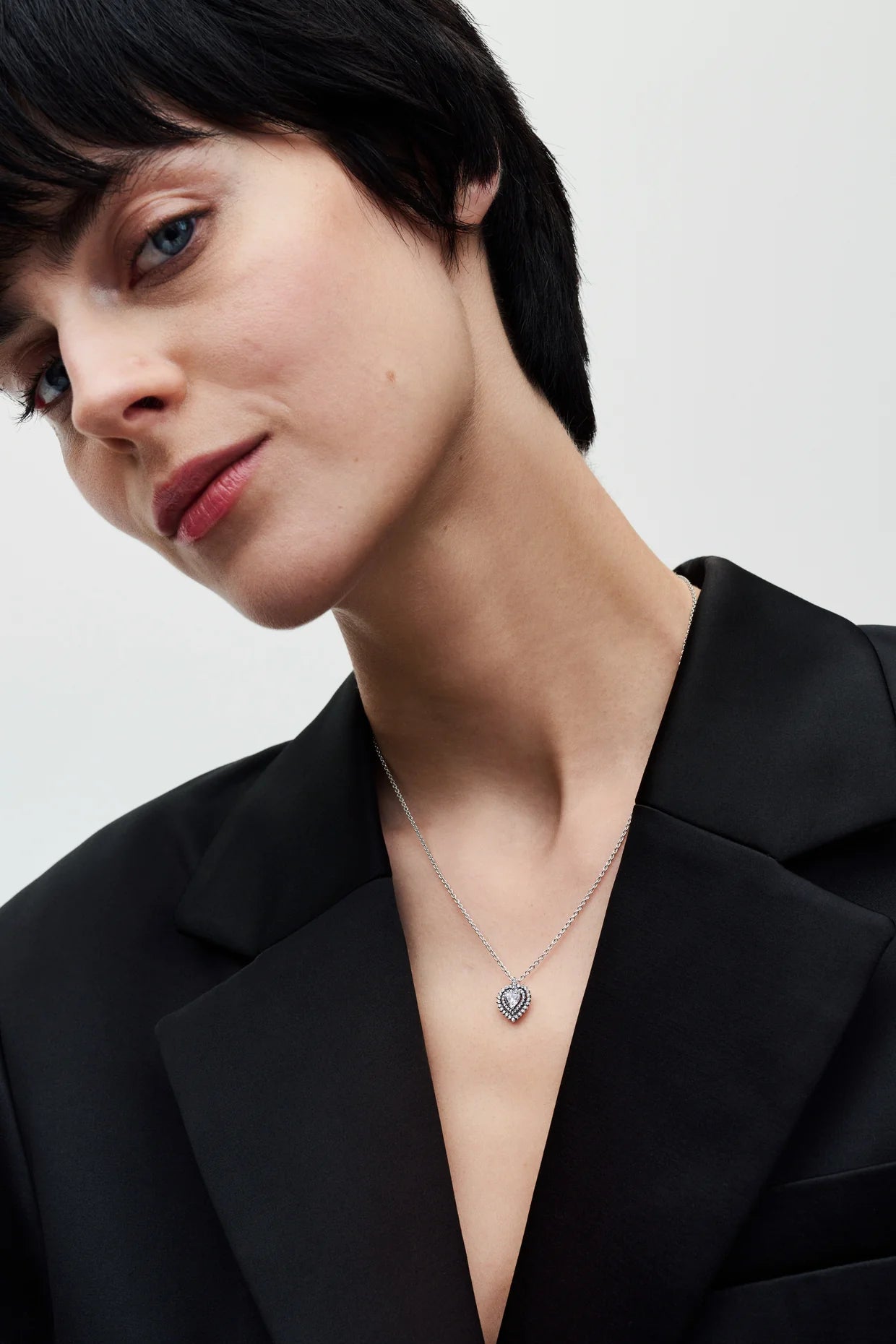 Sparkling Heart Halo Pendant Necklace
Sterling silver