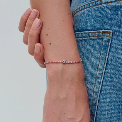 Sparkling Heart Tennis Bracelet
14k rose gold plating