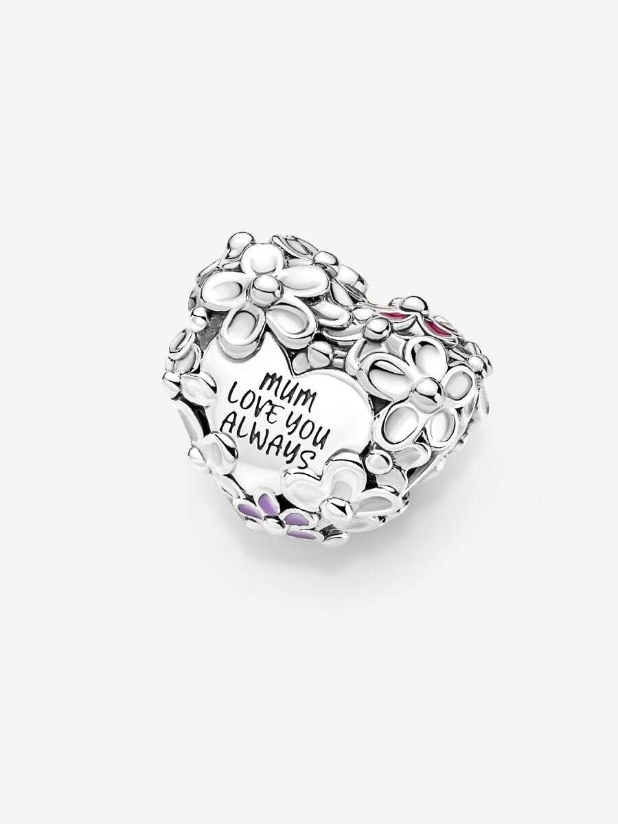 Mum Daisy Heart Charm