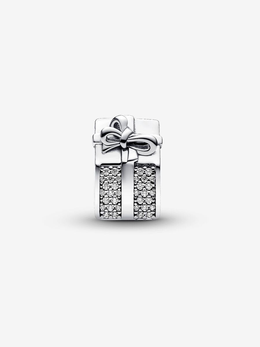 Sparkling Gift Box Charm
Sterling silver