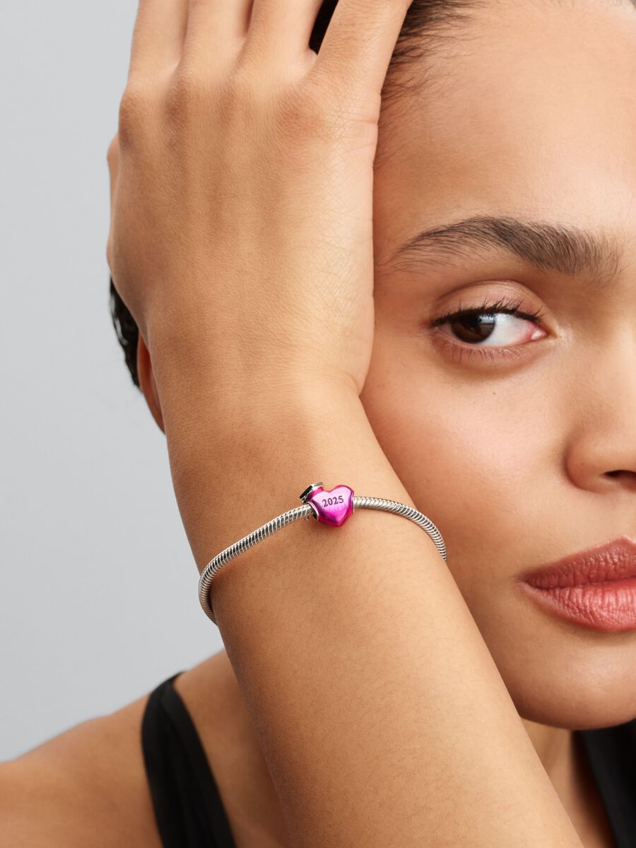 Graduation 2025 Heart Charm
Sterling silver