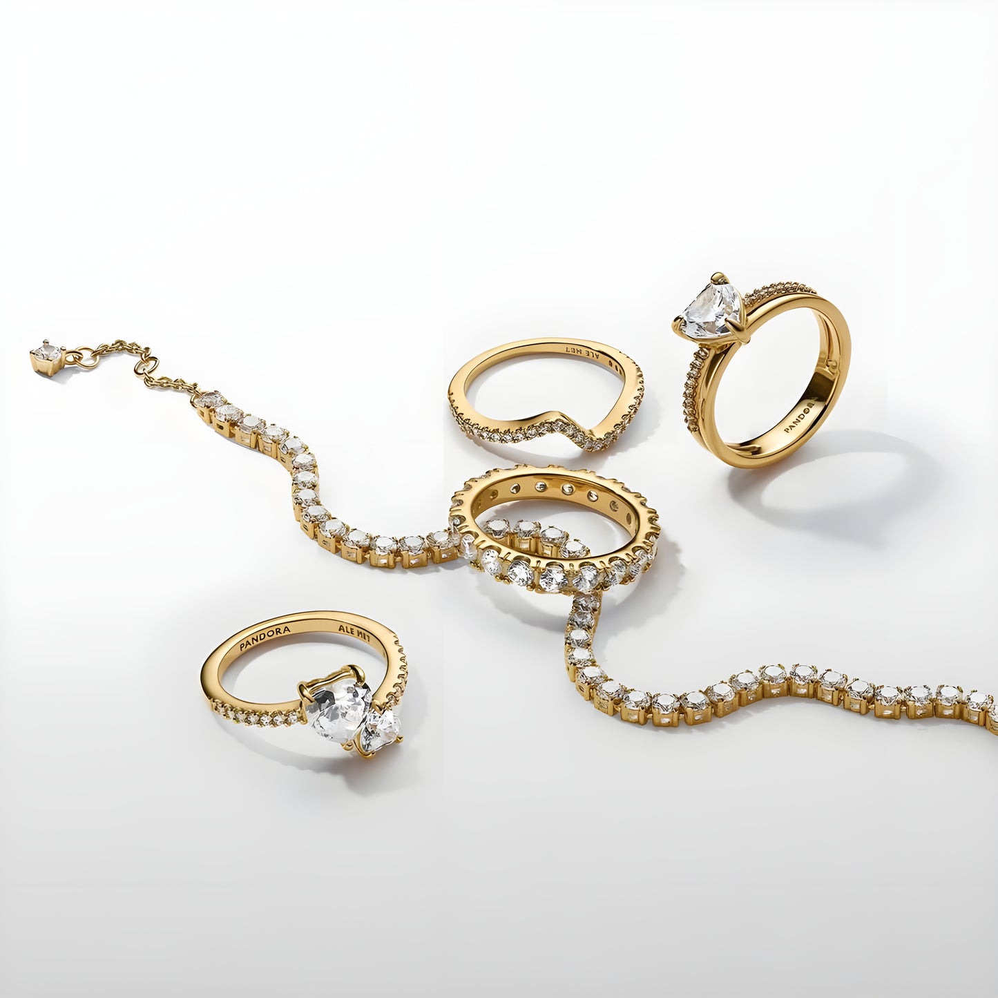 Sparkling Tennis Bracelet 14k gold