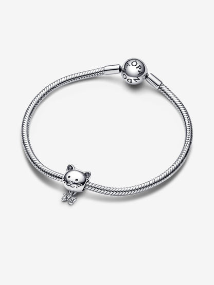 Pet Cat & Bow Charm
Sterling silver