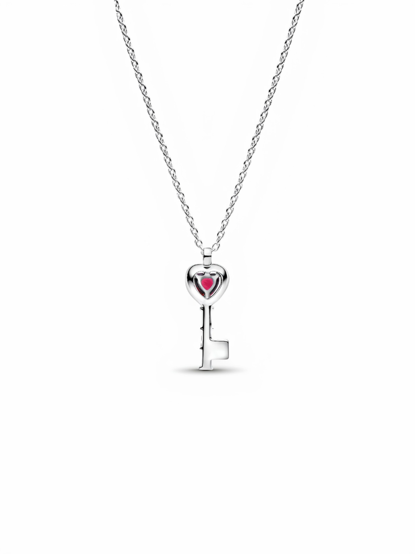 Elevated Heart Key Collier Necklace