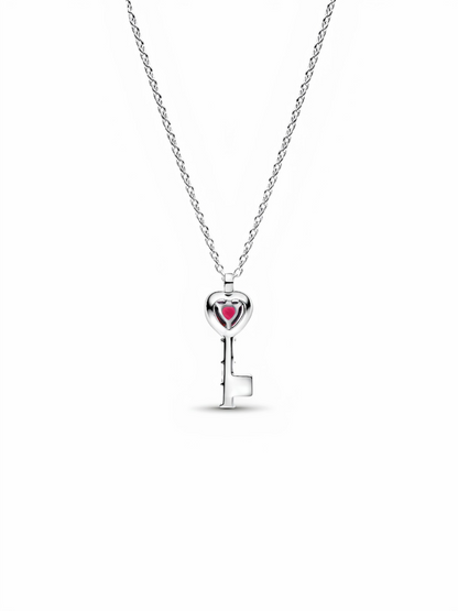 Elevated Heart Key Collier Necklace