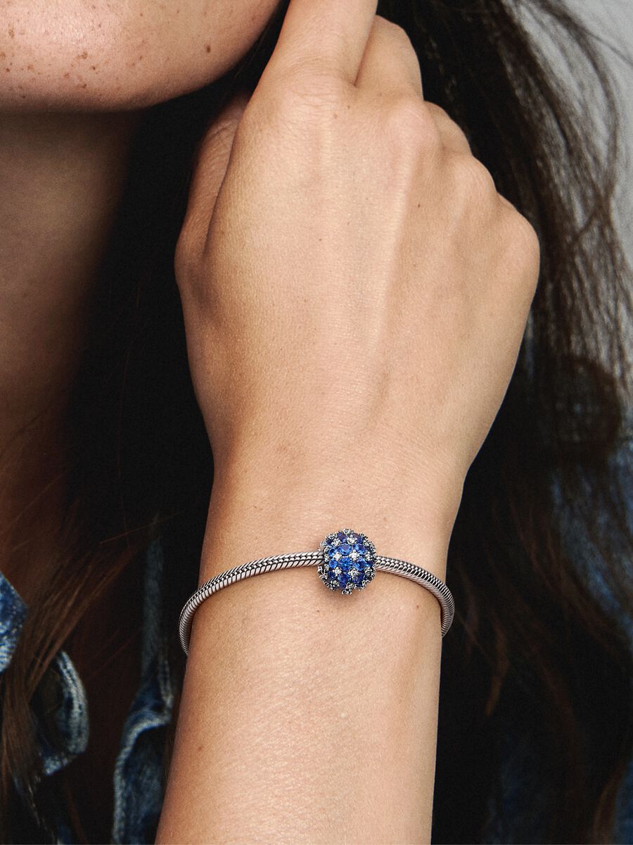 Sparkling Pavé Round Blue Charm