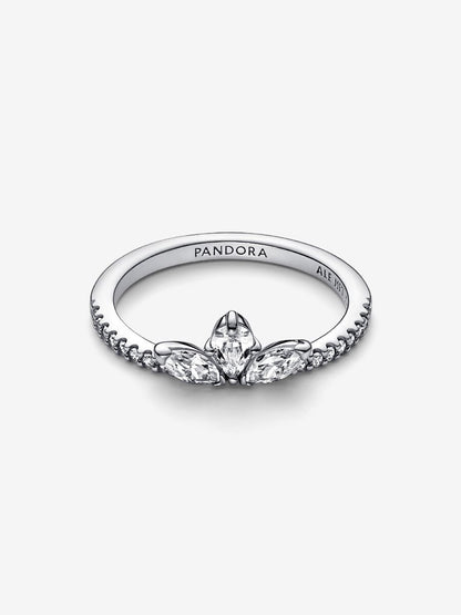 Sparkling Herbarium Cluster Ring