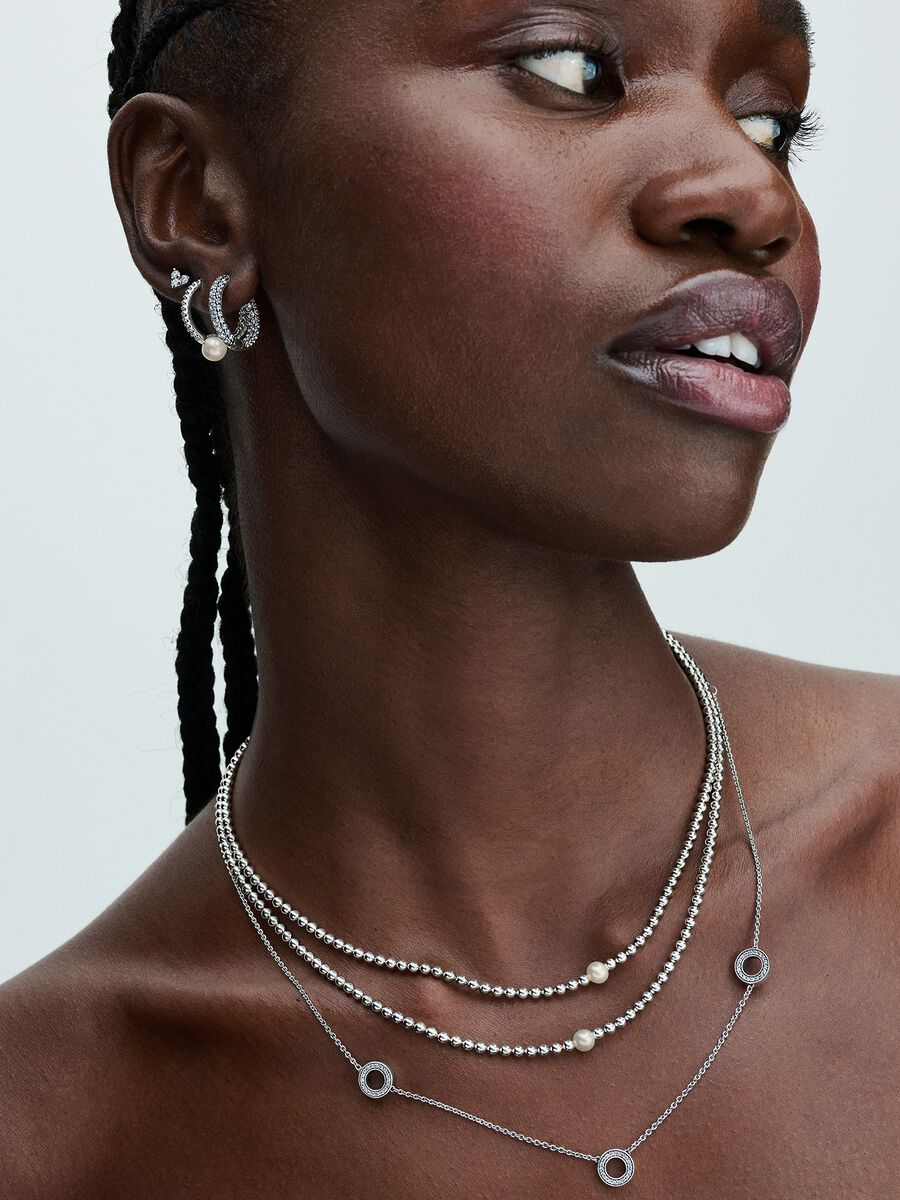 Pavé Circles Chain Necklace