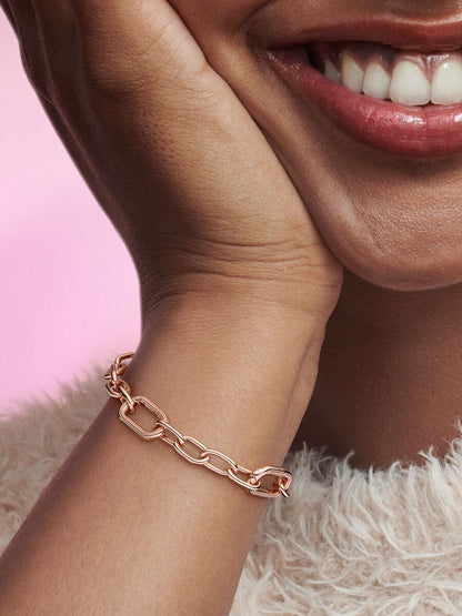 Pandora ME Small-Link Chain Bracelet
14k rose gold plating