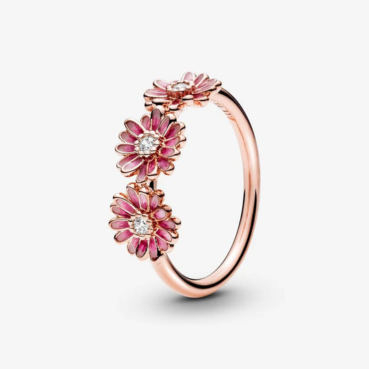 Daisy 14k rose gold-plated ring with clear cubic zirconia and shaded pink enamel
