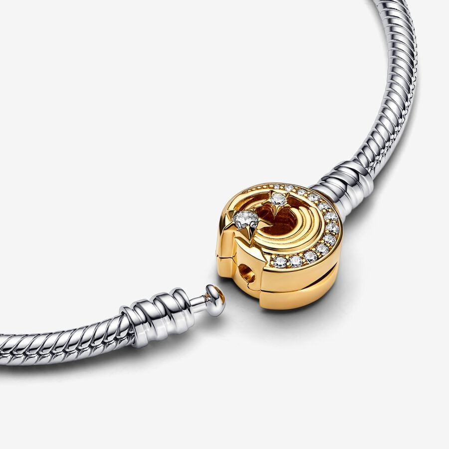 Pandora Moments Shooting Star Clasp Snake Chain Bracelet